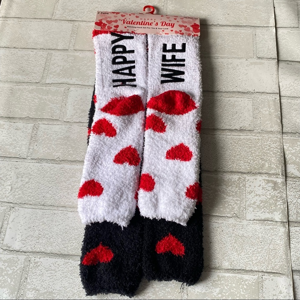 NWT Valentine's Day Happy Wife, Happy Hubby‎ Socks